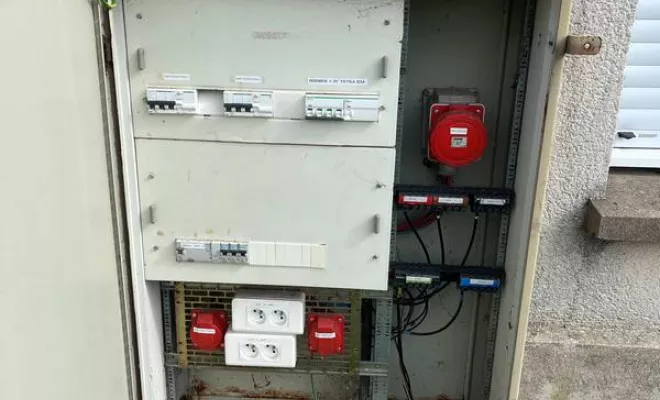 Installation de coffret électrique, Saint-Just-en-Chaussée, CONI ELEC