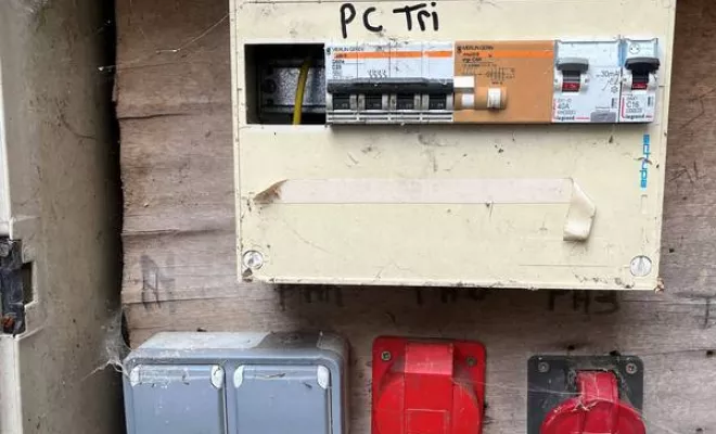 Installation de coffret électrique, Saint-Just-en-Chaussée, CONI ELEC